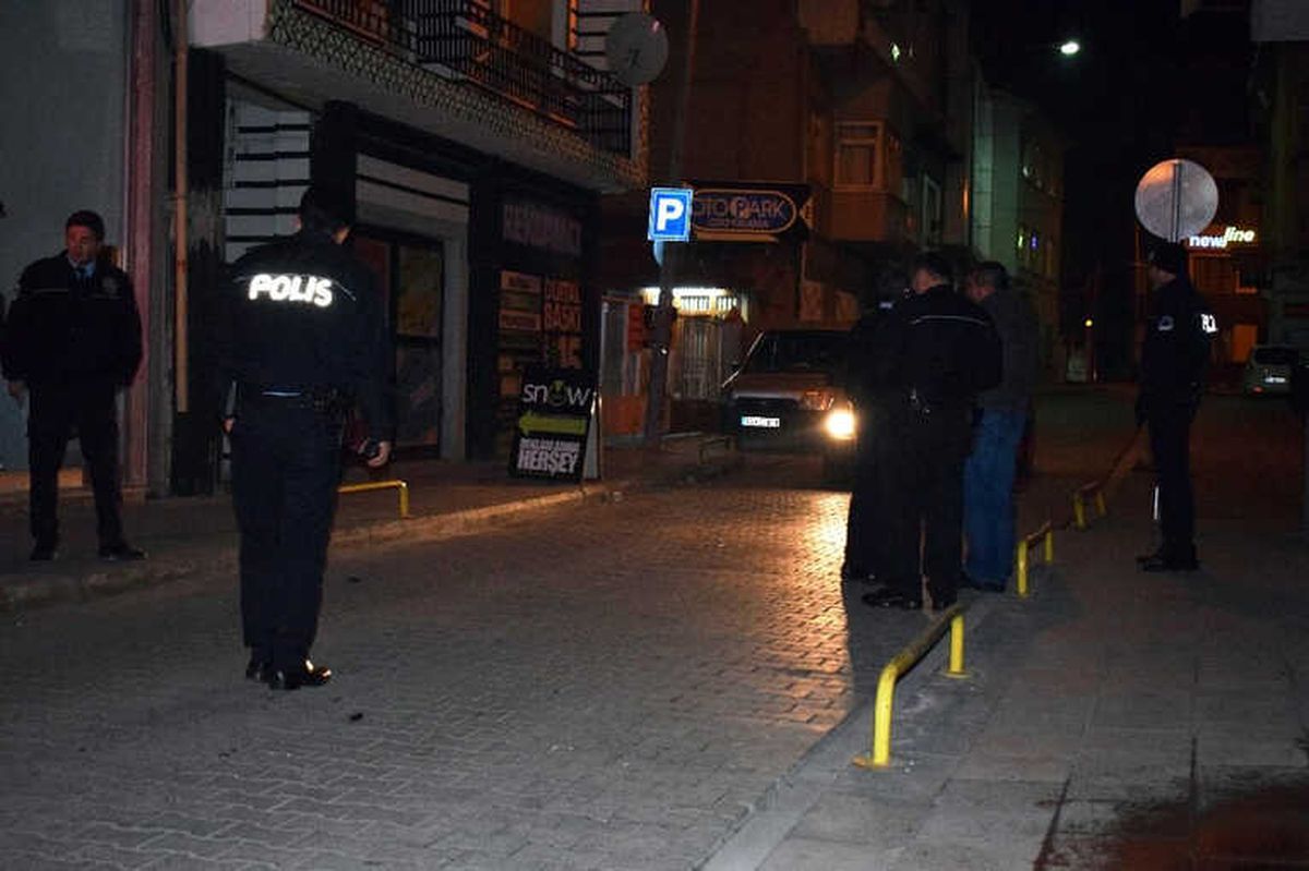 Pompalı Tüfekle Rastgele Ateş Açan Şahıs Polisi Alarma Geçirdi