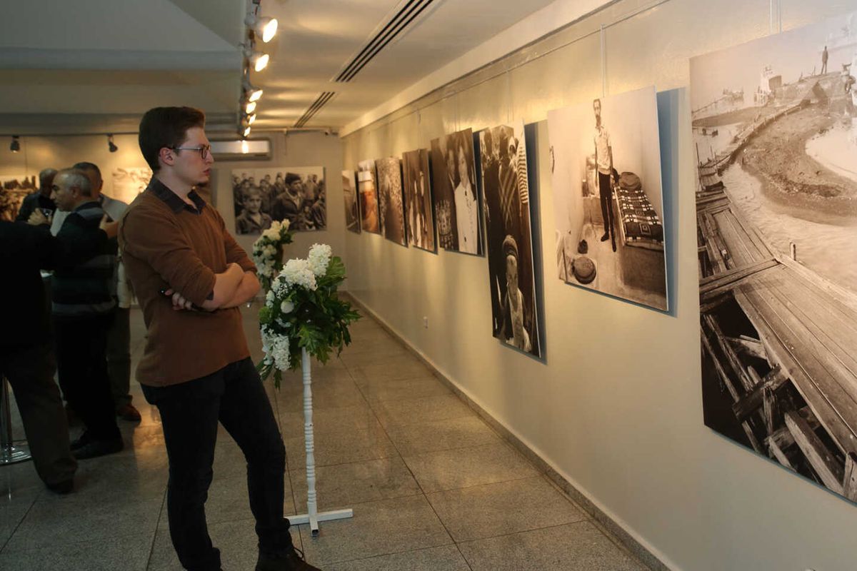 Siyaset-Sanat-İnsan Bu Sergide