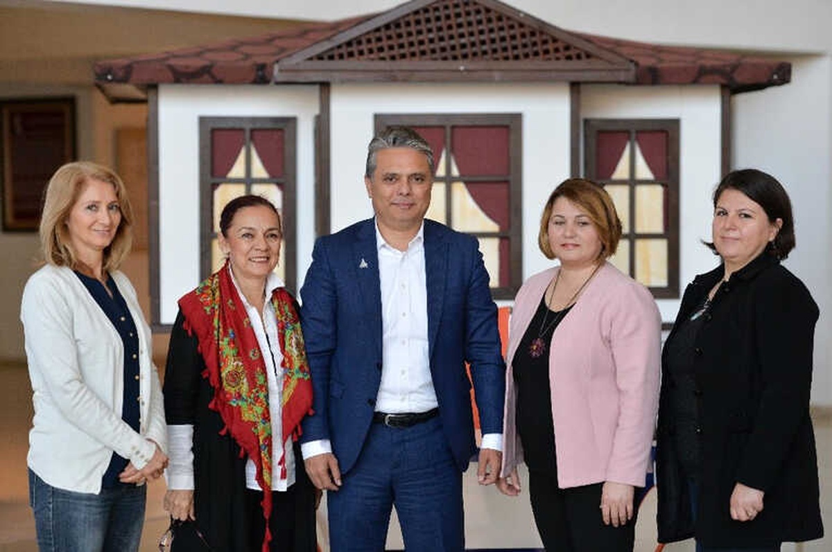 Ümit Uysal: "Belediyeciliğimizin Odağında İnsan Var"