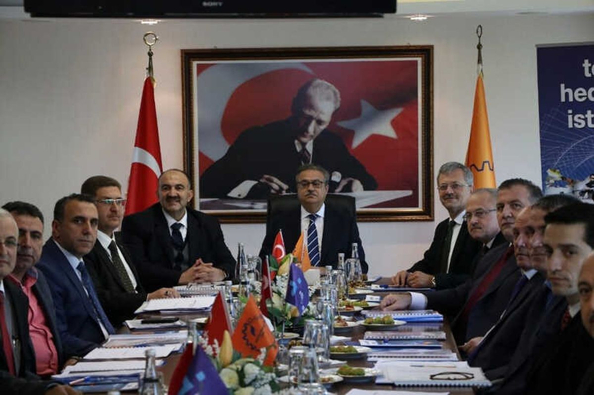 Uzunkaya: "Mersin\'de 19 Bin 356 Kişiyi İşe Yerleştirdik"