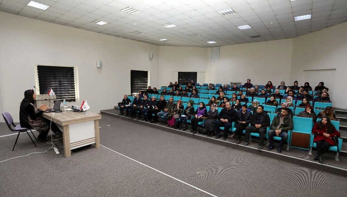 Van\'da \'Kadına Yönelik Şiddet\' Konulu Seminer