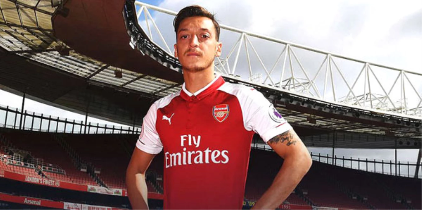 Arsenal, Mesut Özil\'in Sözleşmesini Yeniledi