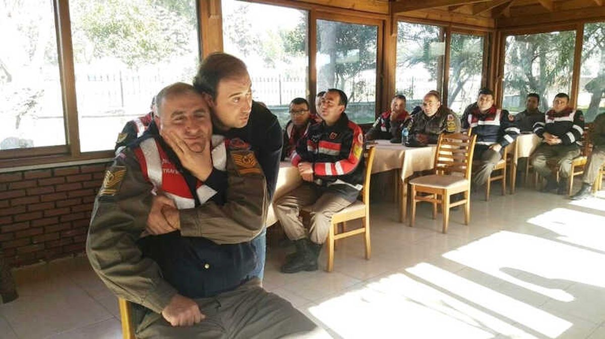 Aydın\'da Jandarmaya Temel İlk Yardım Eğitimi Verildi