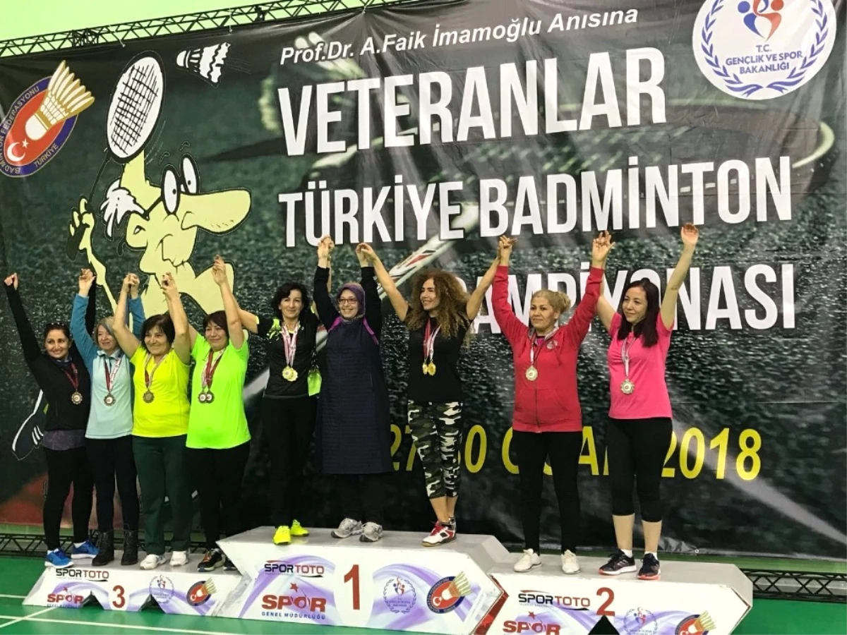 Badminton Hocaları Türkiye Şampiyonu