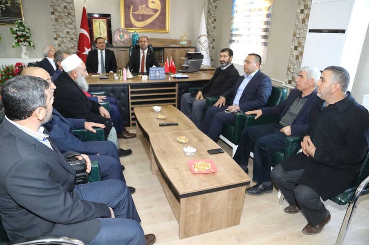 Başkan Çiftçi Bozova\'da Temaslarda Bulundu