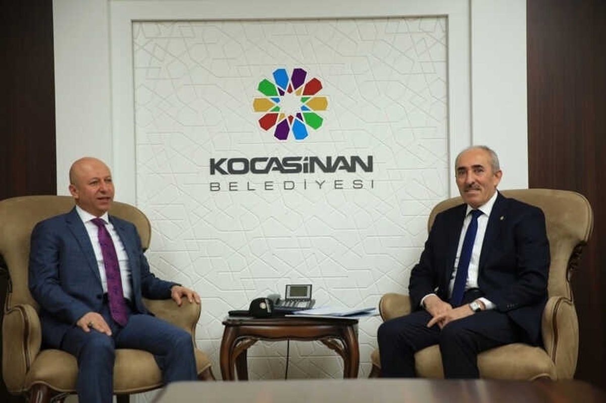 Başkan Çolakbayrakdar, "Her Zaman Esnafımızın Yanındayız"