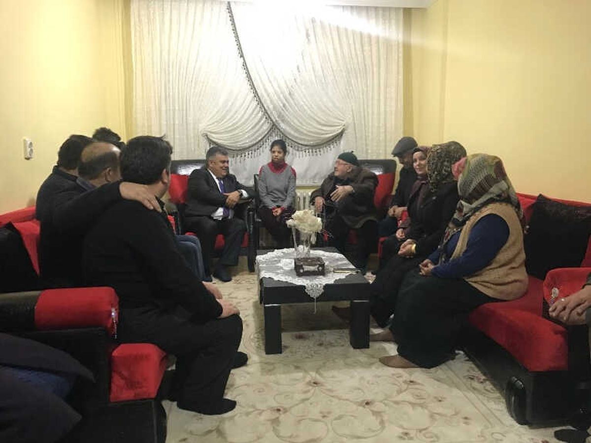 Başkan Özgüven\'den Çat Kapı Ziyaretler