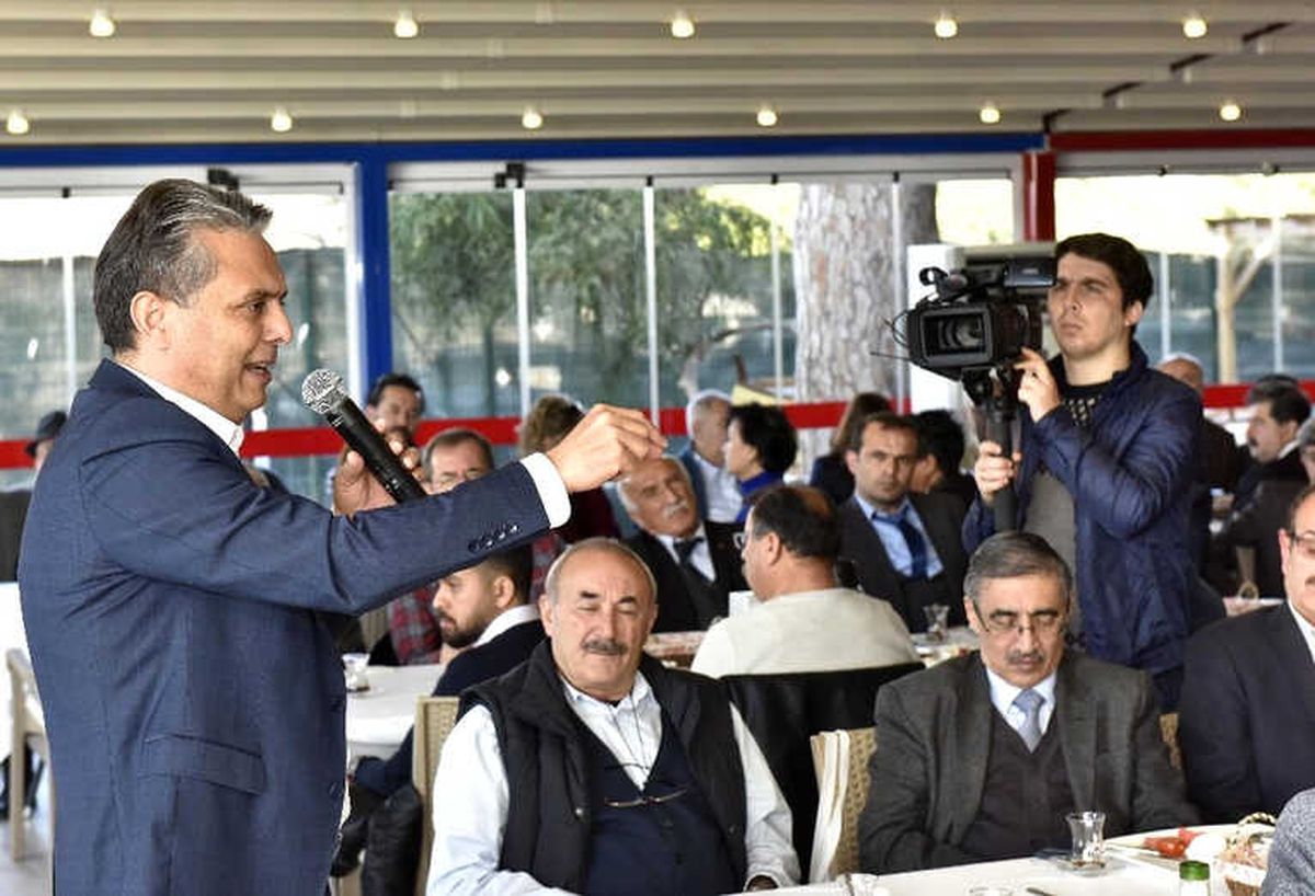 Başkan Uysal Hemşehri Dernekleriyle Buluştu
