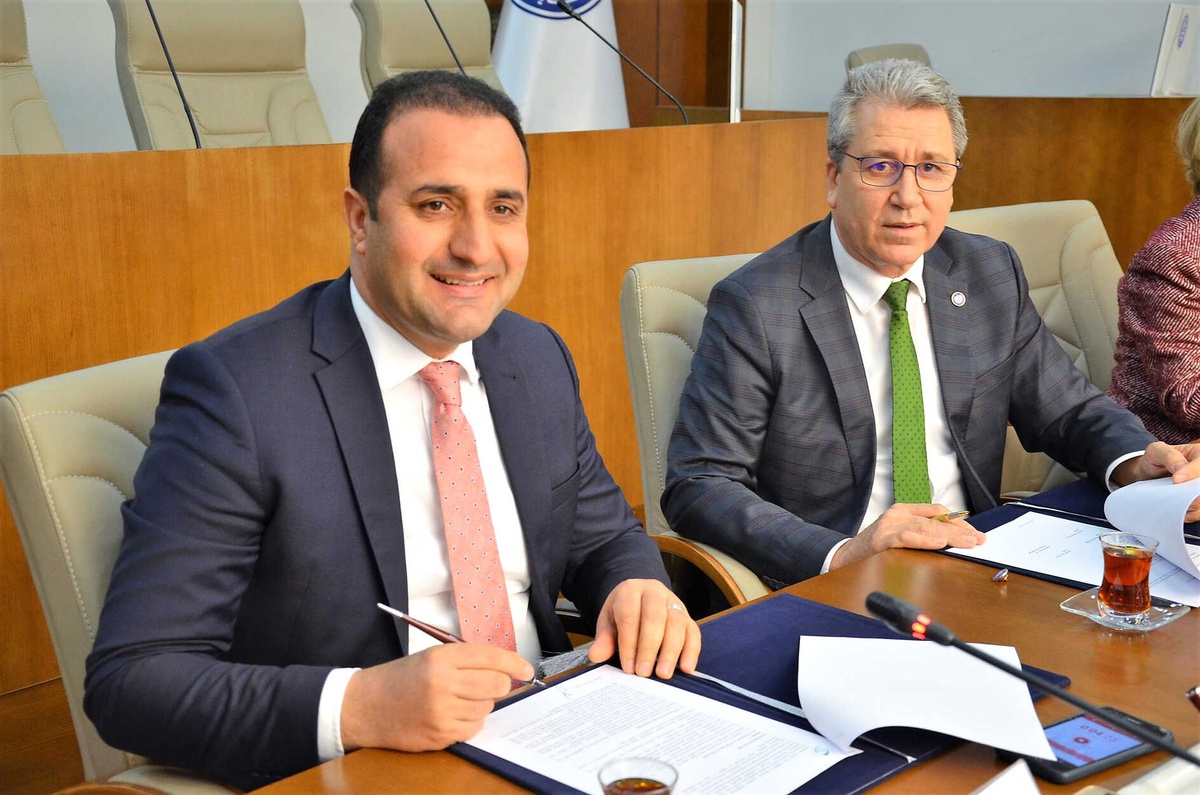Ege Ve Torbalı Güçlerini Birleştirdi