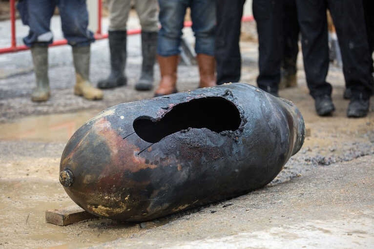 Hong Kong\'da İkinci Dünya Savaşı\'ndan Kalma Bomba Bulundu
