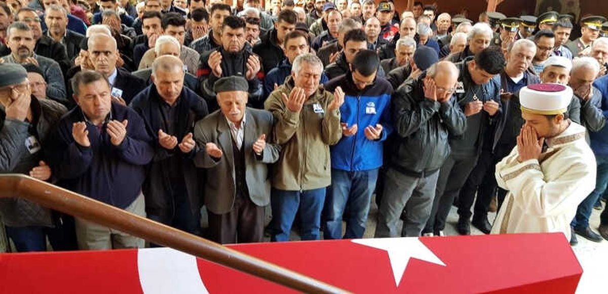 İstanbul\'da Hayatını Kaybeden Üsteğmen Memleketi Nazilli\'de Toprağa Verildi