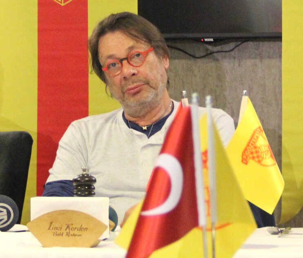 Jahovic Sözleşmesinin 3 Katı Para İstedi"