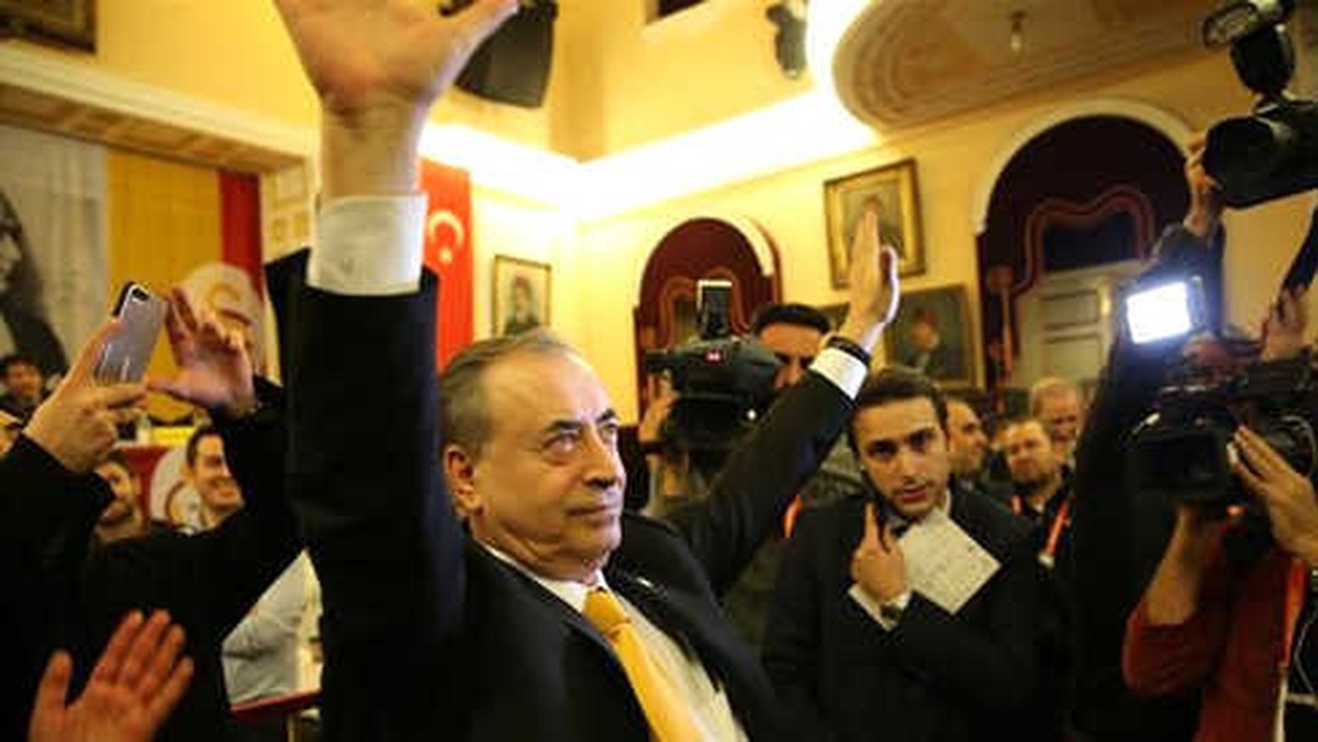 Kenetlenen Camiayı Görmek Beni Çok Onurlandırdı"