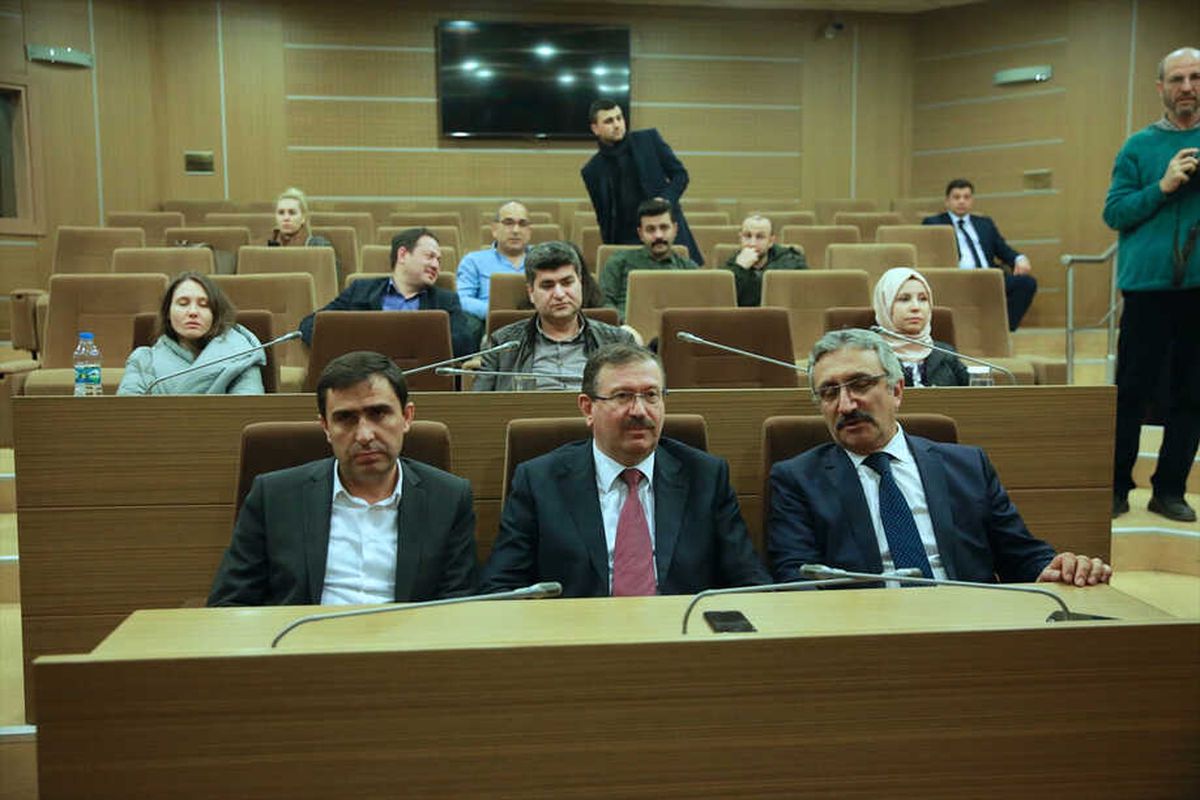 Kocaeli\'de Metro Hattı Ön Yeterlilik İhalesi