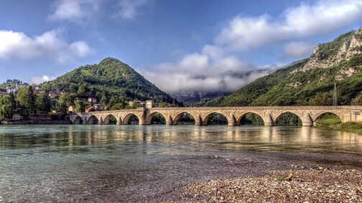 Mimar Sinan\'ın Bosna Hersek\'teki İmzası: Drina Köprüsü
