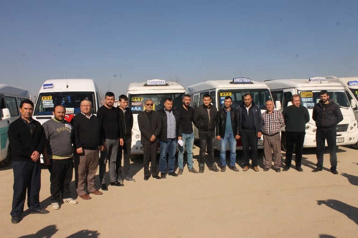 Minibüsçü Esnafı Bir Günlük Kazançlarını Mehmetçiğe Bağışladı