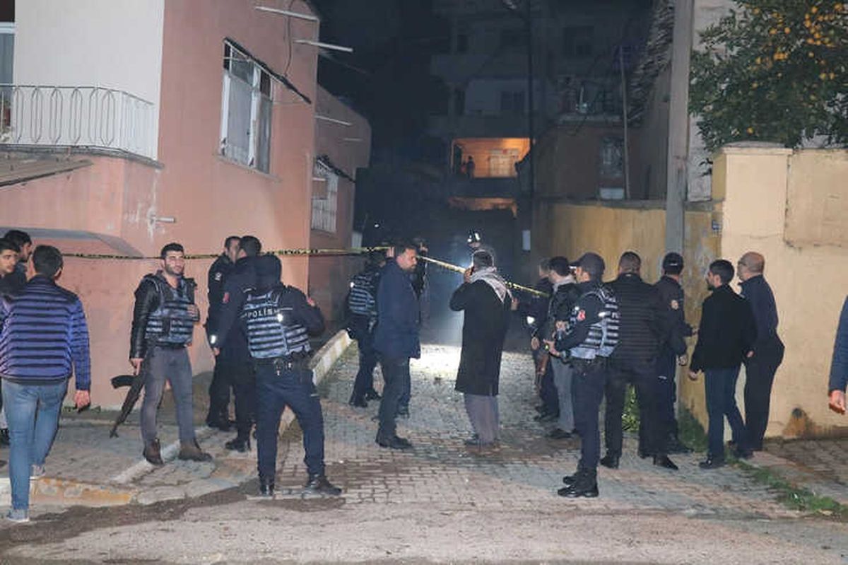 Reyhanlı\'ya 2 Roket Düştü