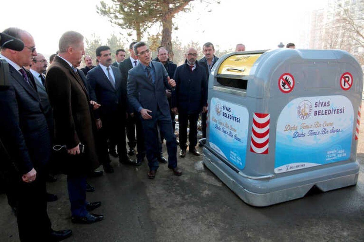 Sivas\'ta Akıllı Çöp Konteyner Uygulaması