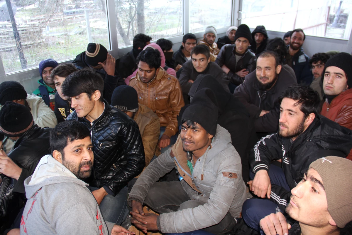 3 Günde 2\'nci Kez Banker Bilo Vakası! Göçmenleri İstanbul Yerine Artvin\'e Bıraktılar