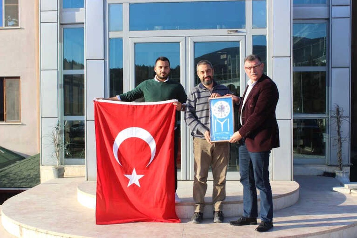 Başkan Duymuş\'tan Fabrika Ziyaretleri