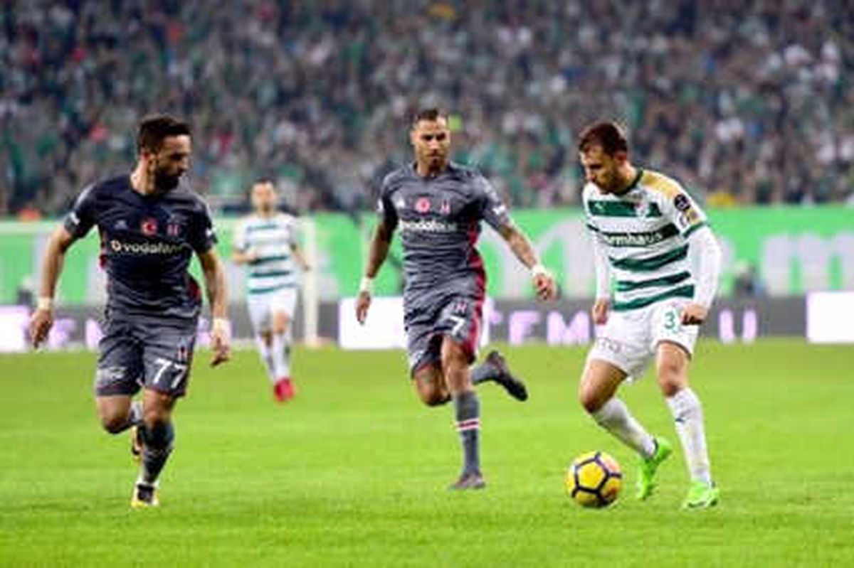 Beşiktaş, Deplasmandan 1 Puanla Dönüyor