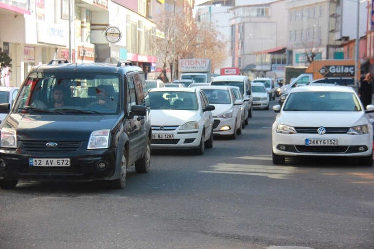 Bingöl\'de Araç Sayısı 17 Bine Ulaştı