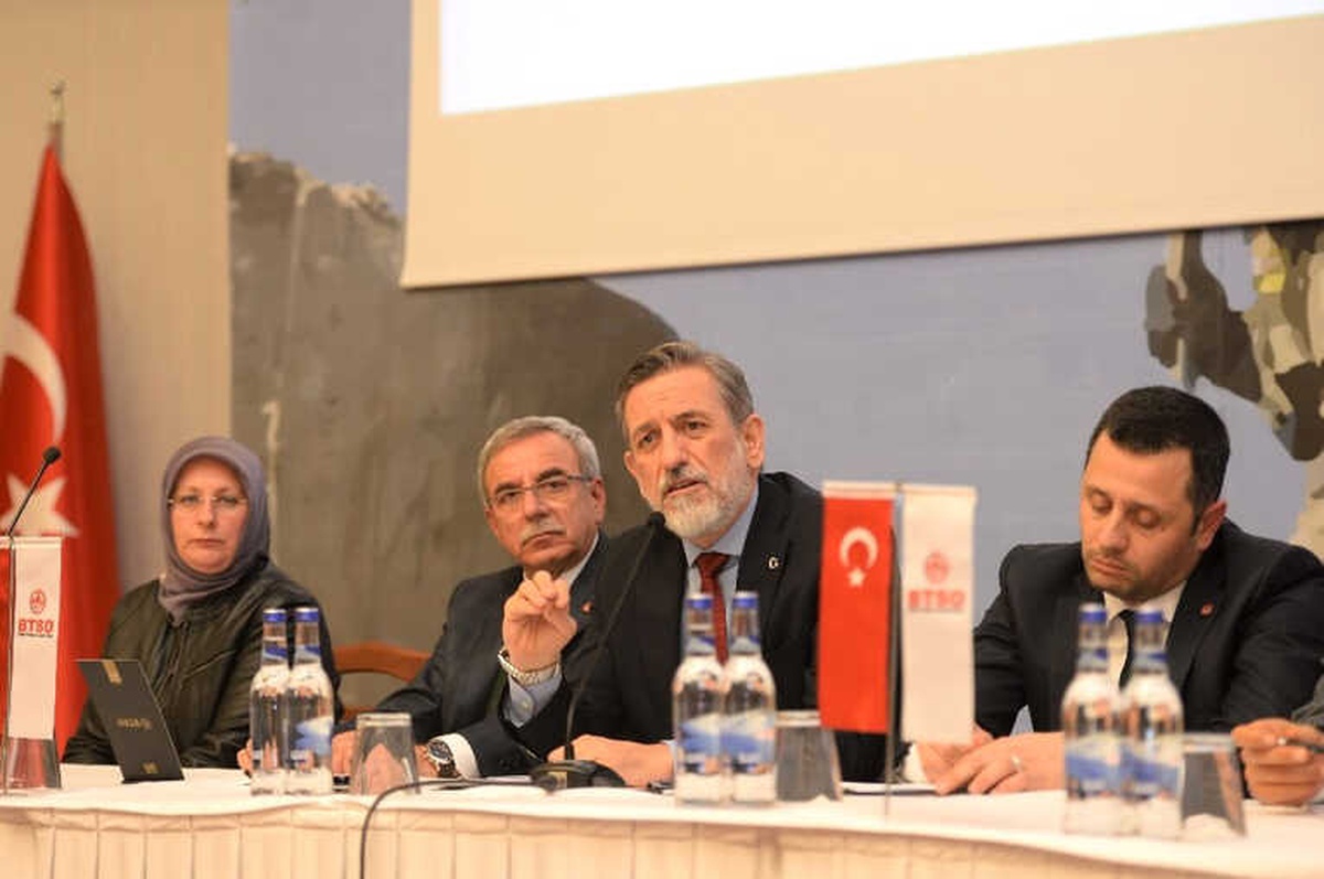 Burkay: "Üyelerimiz Odamızın Gücünden Daha Fazla Faydalanmalı"