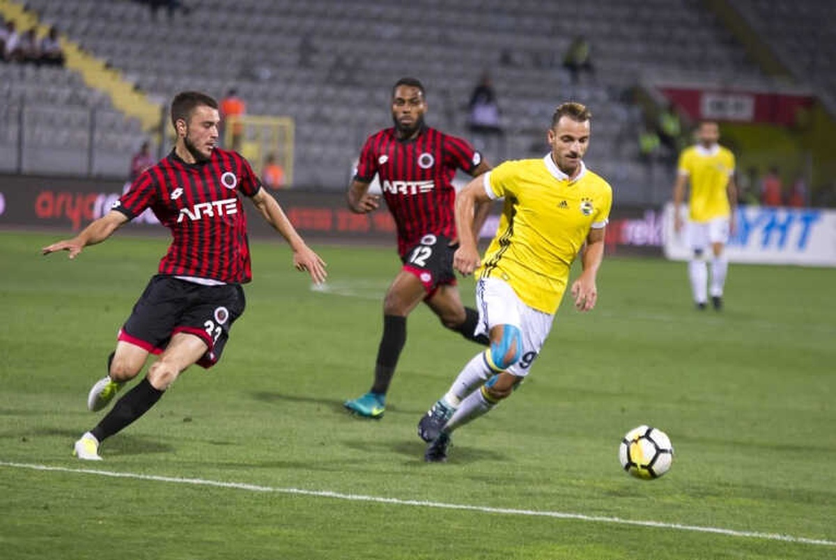 Fenerbahçe, Gençlerbirliği ile 90. Kez Karşı Karşıya