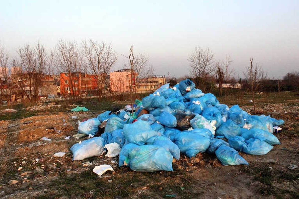 Hastane Atıklarını Mahalleye Döken Sağlık Kuruluşuna İdarî İşlem