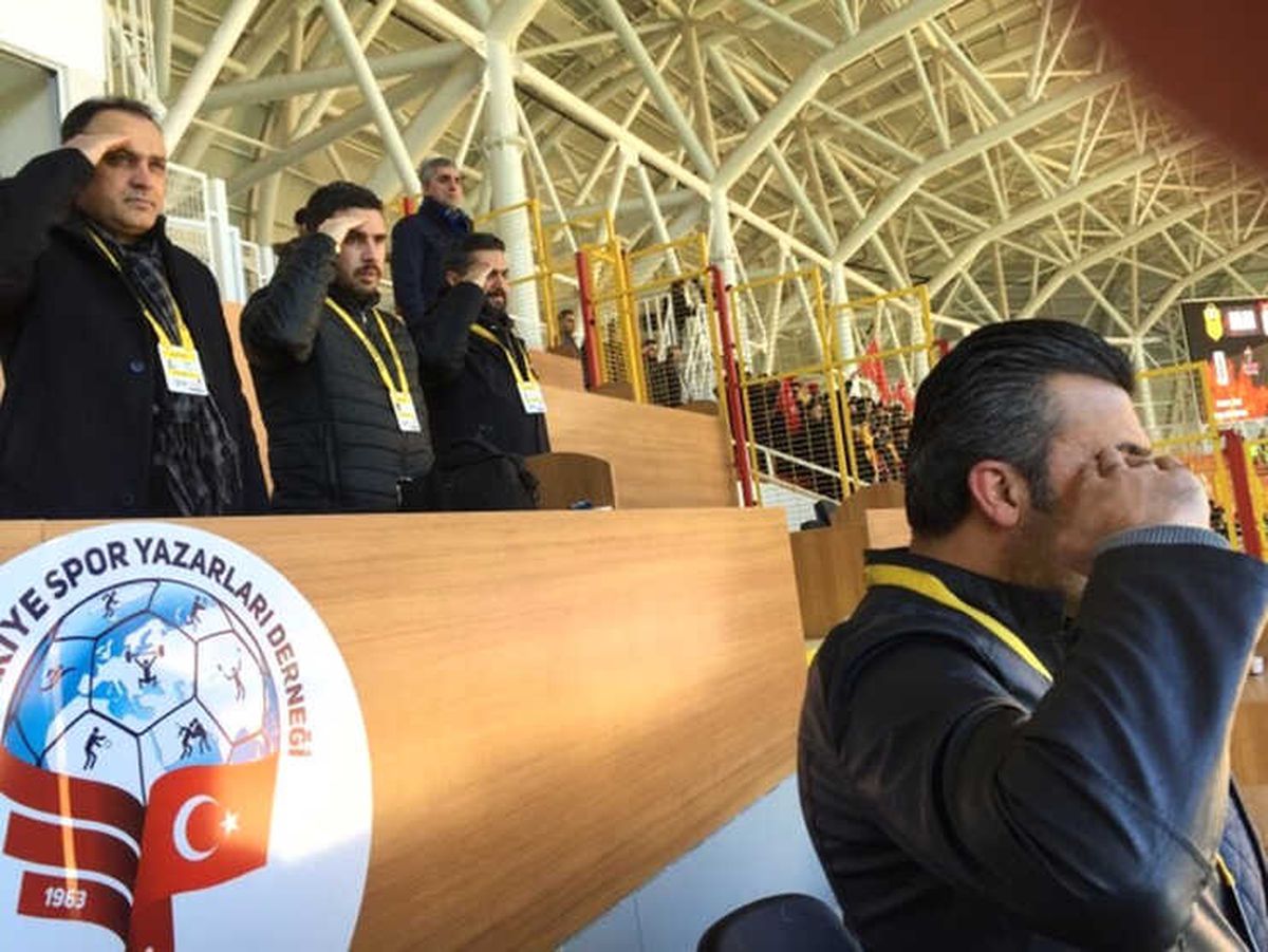 Mehmetçik Selamı"Na Para Cezası