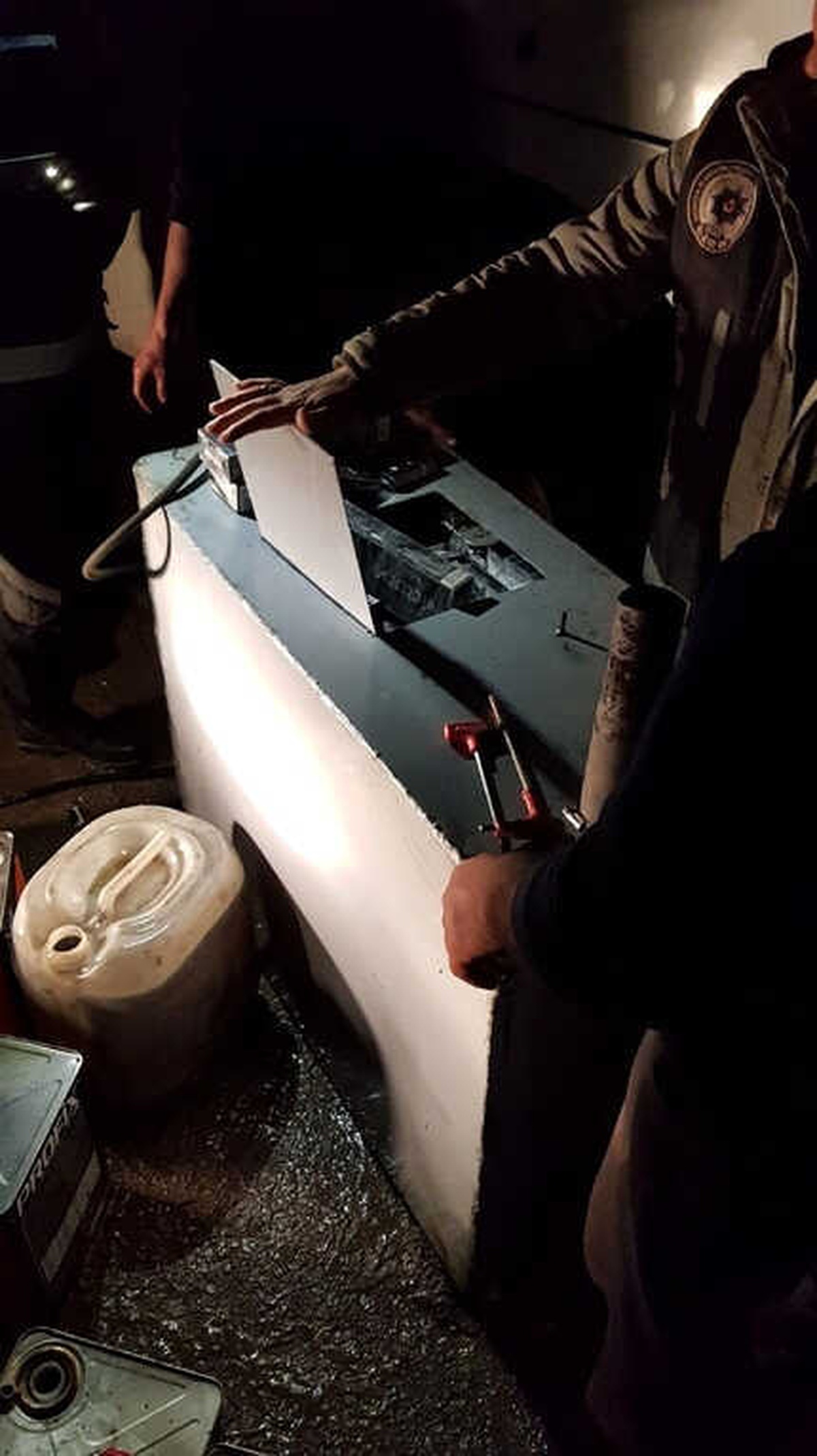 Otobüsün Mazot Deposunda Kaçak Sigara Yakalandı