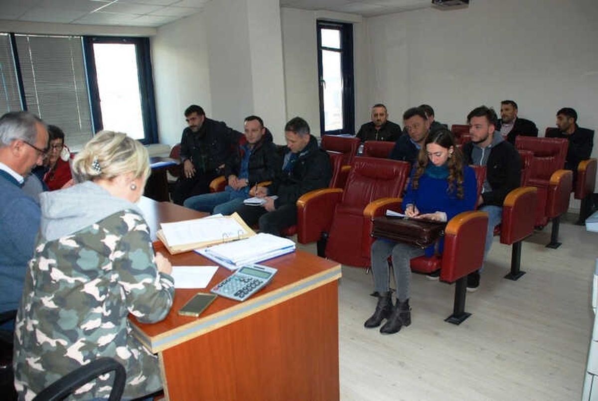 Parke Onarım İhalesine 9 Firma Katıldı