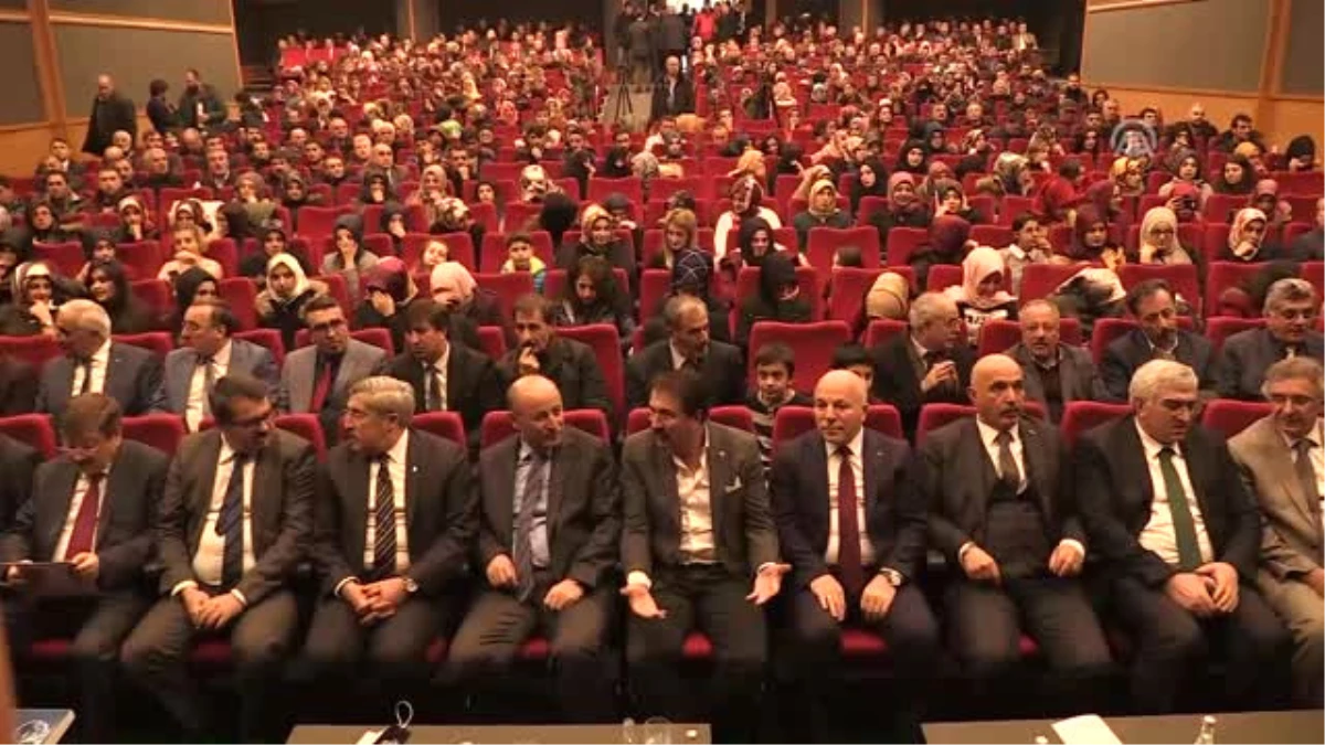Türk Dünyasına Açılan Kapı Erzurum Paneli"