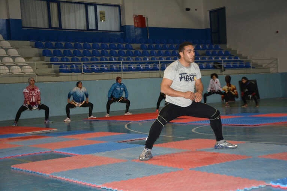 Üç Ülkenin Sporcuları Tatvan\'da Kamp Yapıyor