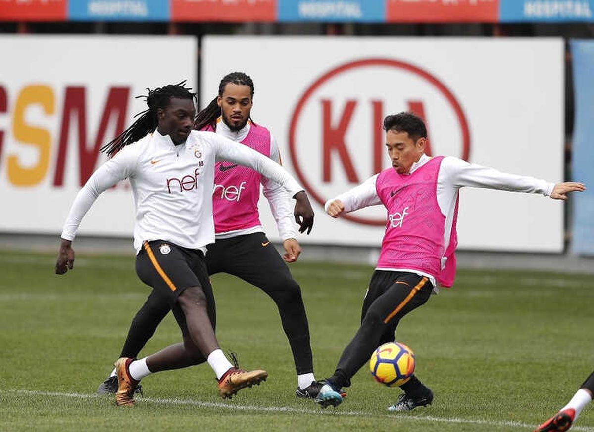 Yuto Nagatomo İlk Antrenmanına Çıktı