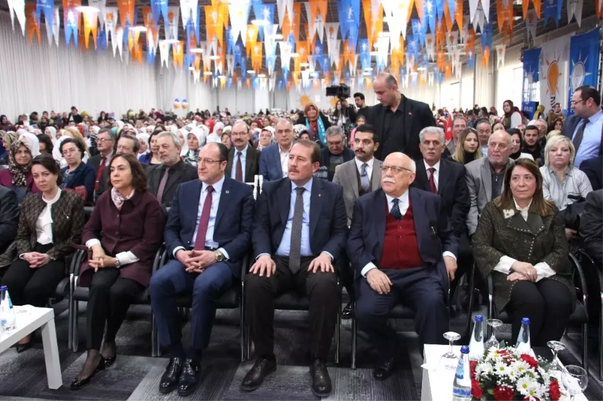 AK Parti Kadın Kollarında Kongre Heyecanı Sona Erdi