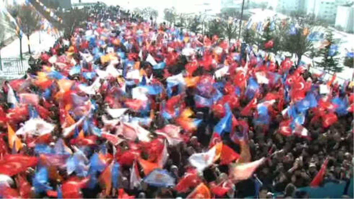 Cumhurbaşkanı Erdoğan: "823 PKK\'lı, Pyd\'li, Ypg\'li Yok Edildi"