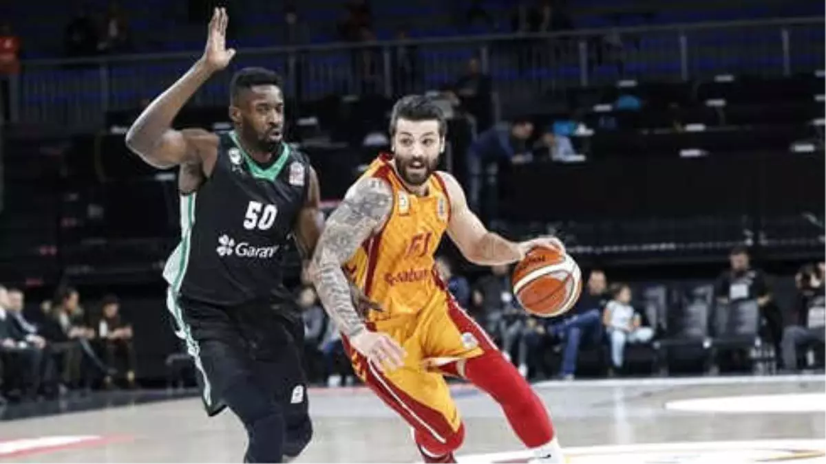 Darüşşafaka\'dan Galatasaray\'a Ligde de Geçit Yok