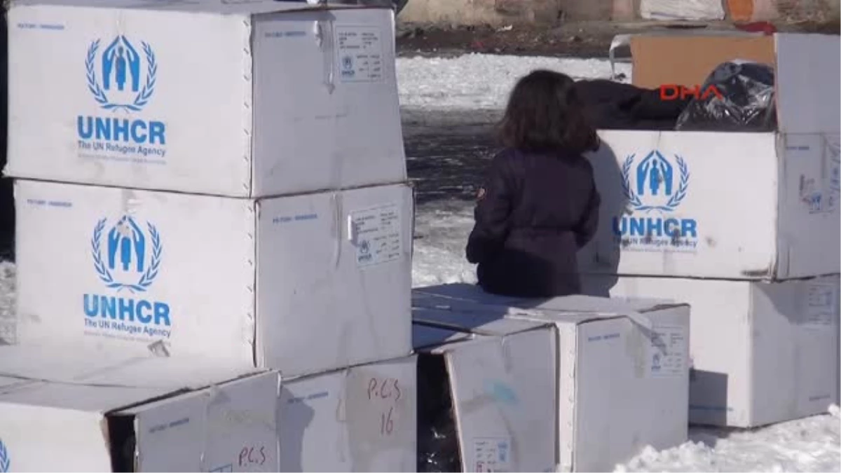 Kars BM\'den Kars\'taki Göçmenlere Kışlık Yardım