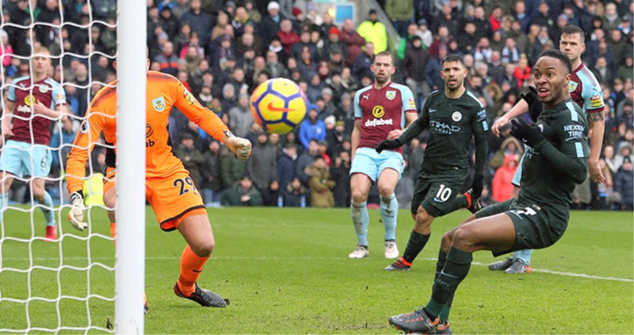 Manchester City Deplasmanda Burnley ile 1-1 Berabere Kaldı