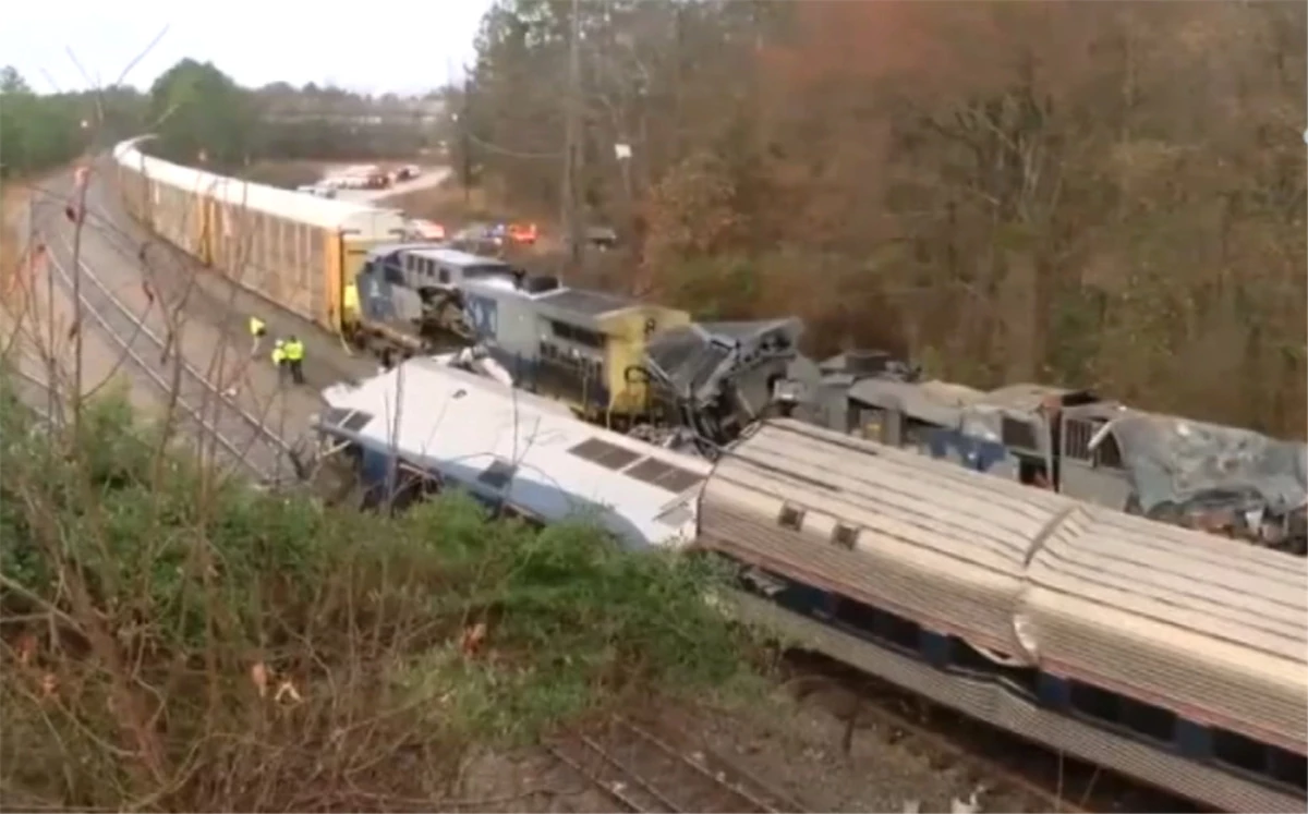 ABD\'deki Tren Kazası: 2 Ölü, 116 Yaralı