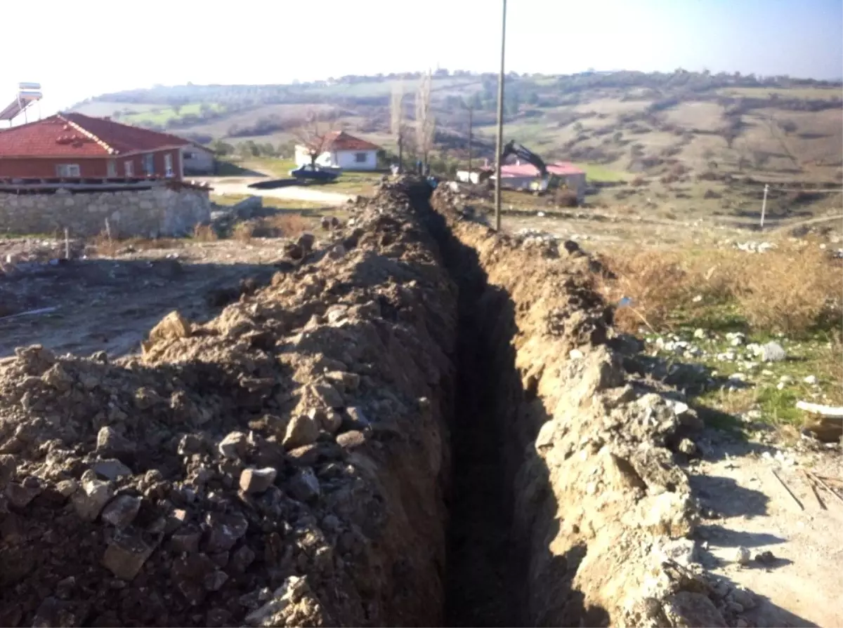 Altyapısı Olmayan Mahallenin Kanalizasyon İhtiyacı Giderildi