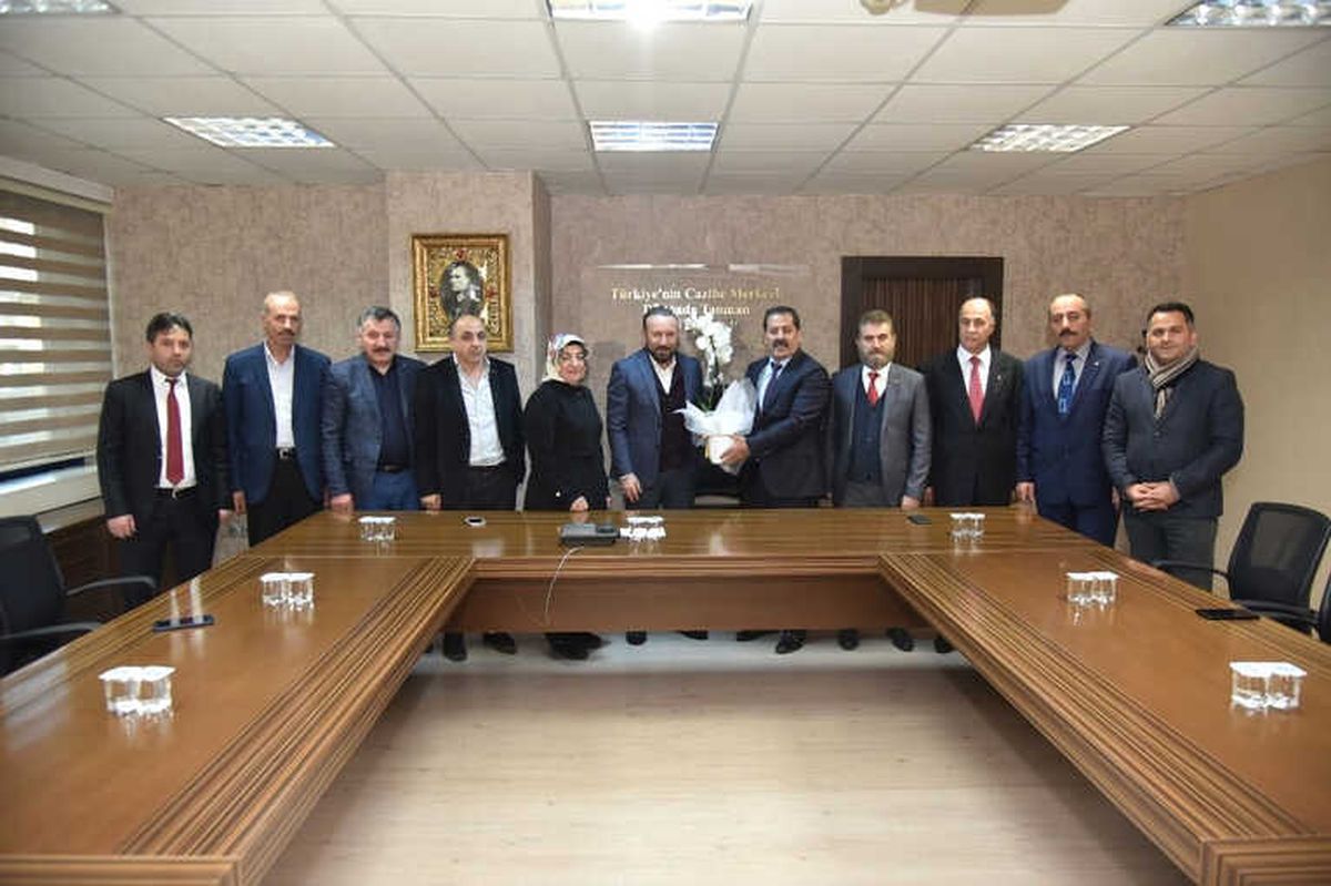 Başkan Doğan, Erzurumluları Ağırladı