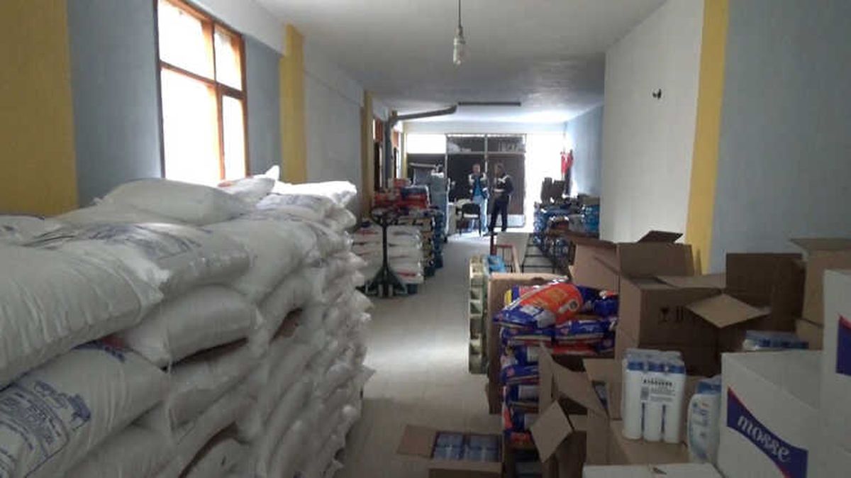 Mersin\'de 10 Ton Sahte Temizlik Malzemesi ve Şampuan Ele Geçirildi