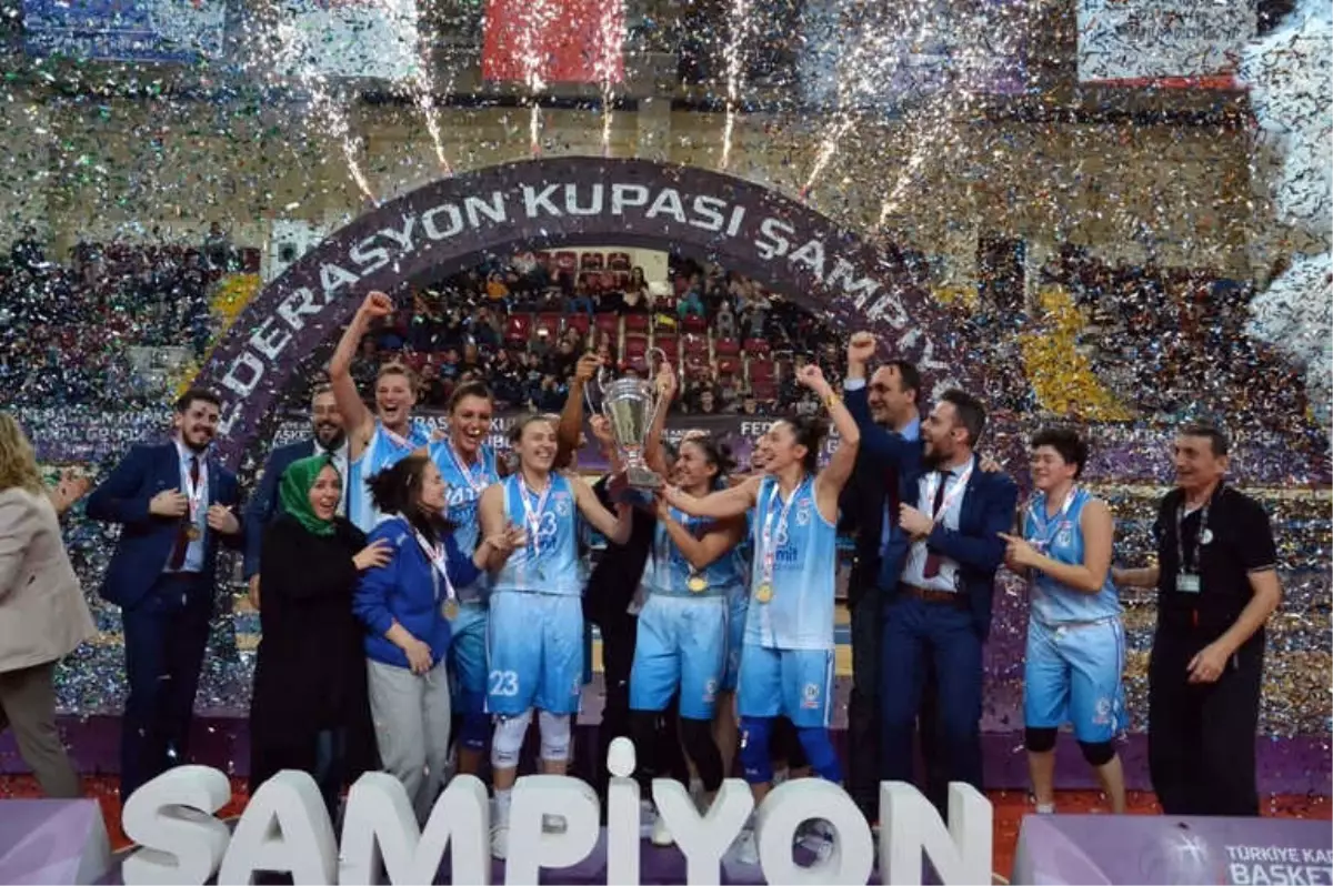 Tkbl Federasyon Kupası İzmit Belediyespor\'un