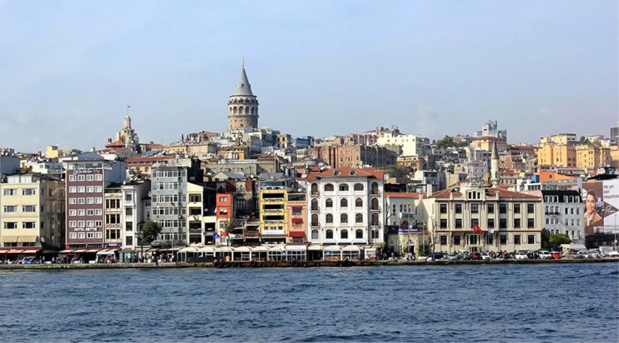 Yatırımcılar ile İşletmeler Karaköy İçin Dernek Kurdu