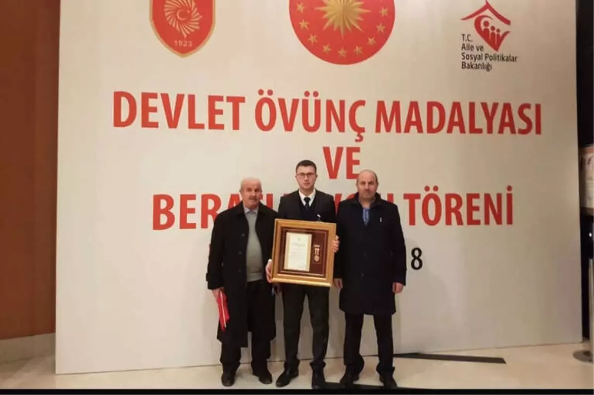 15 Temmuz Gazisine Devlet Övünç Madalyası Verildi