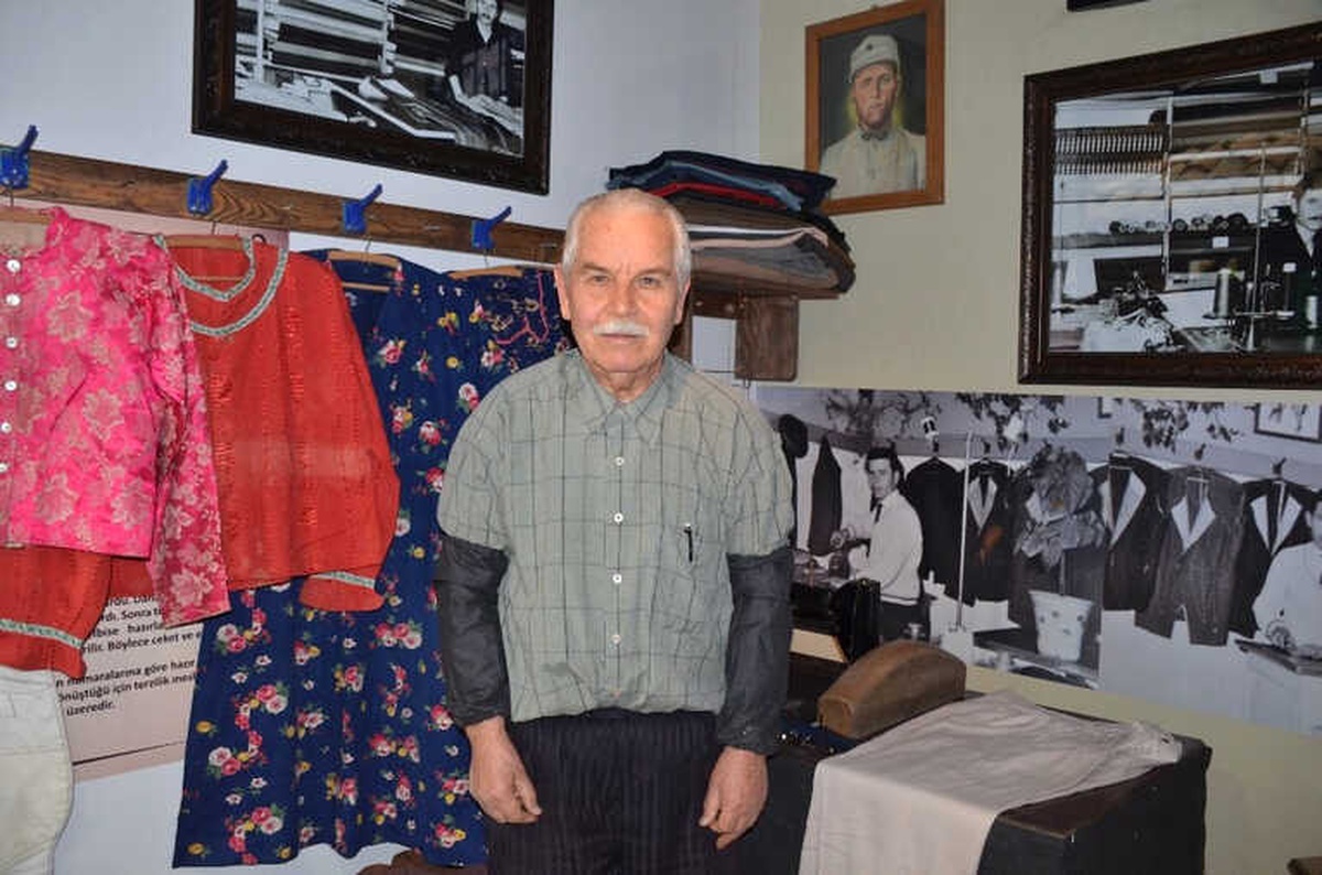 66 Yıllık Terzi Tüm Malzemeleri Müzeye Bağışladı
