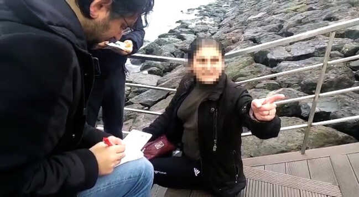 Alkollü Kadın Polislere Zorluk Çıkardı
