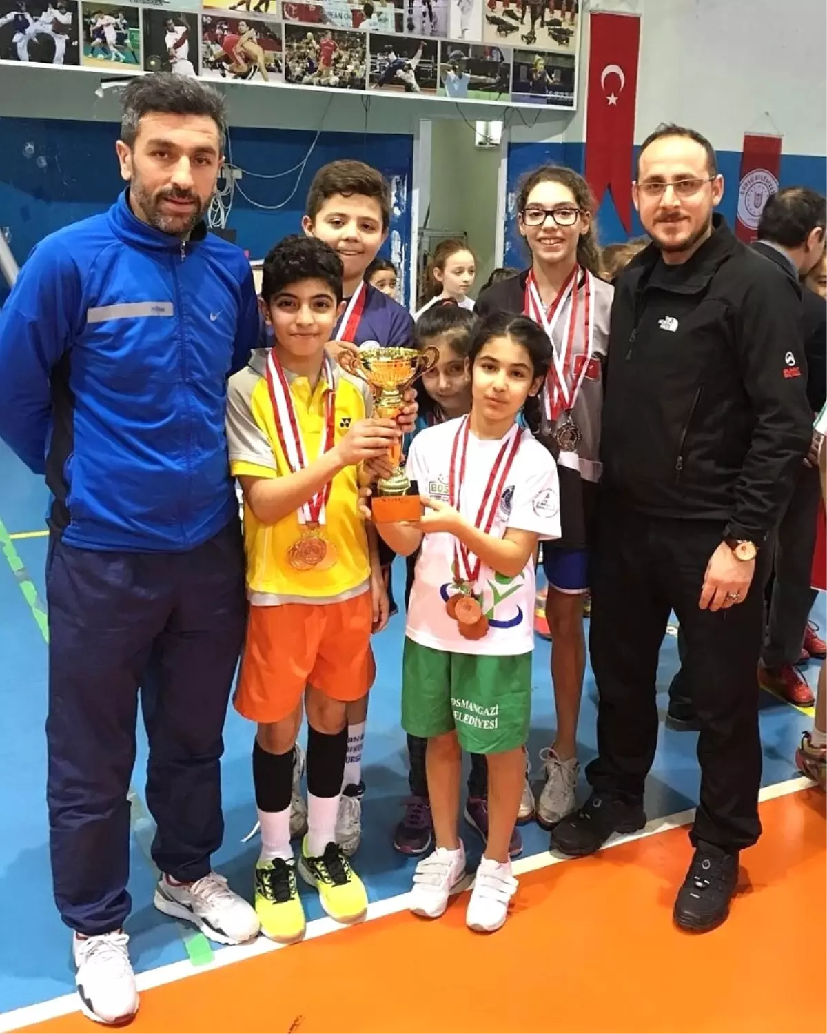 Badminton\'da Osmangazi Fırtınası